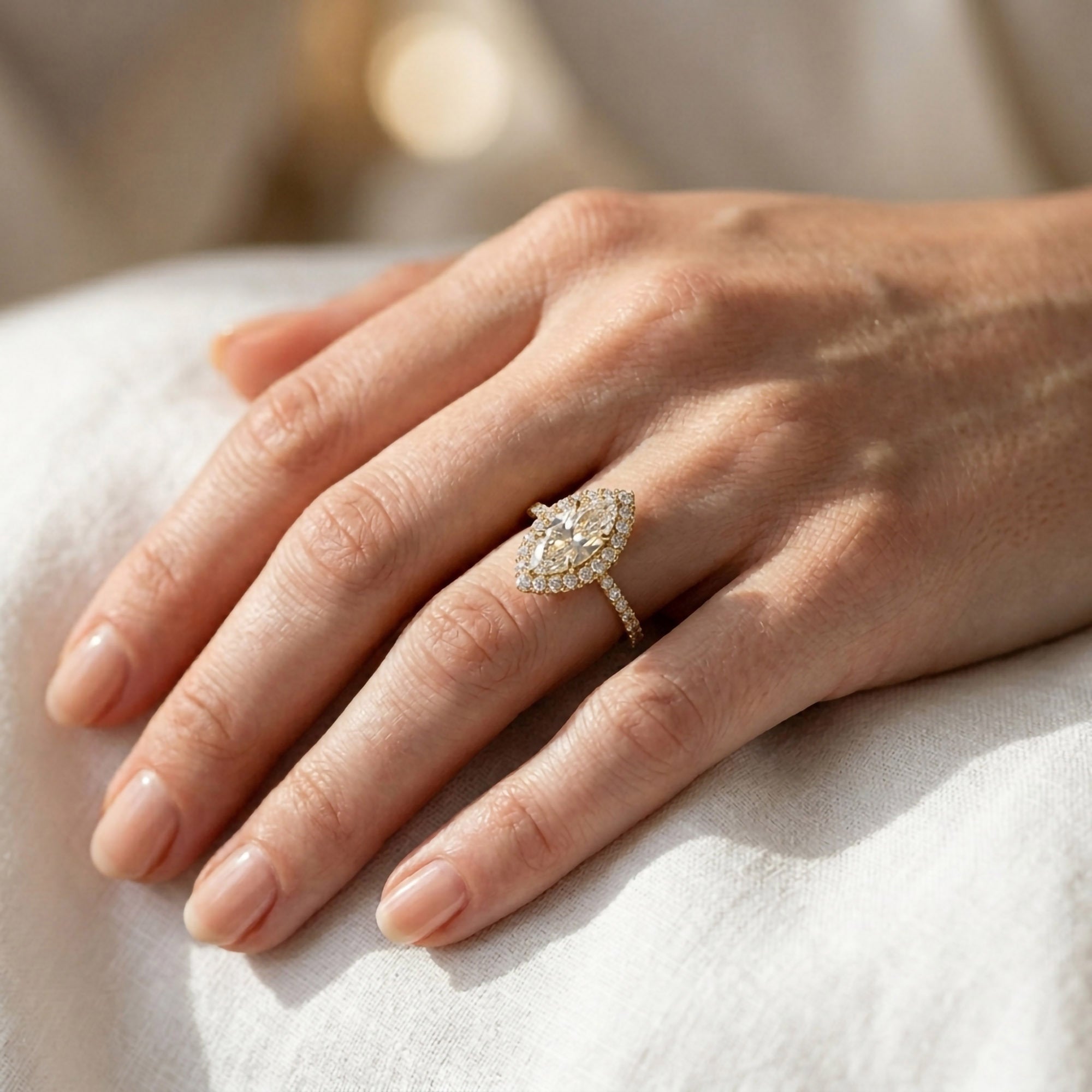 355926-ring-engagement-rings-yellow-gold--355926-17.jpg