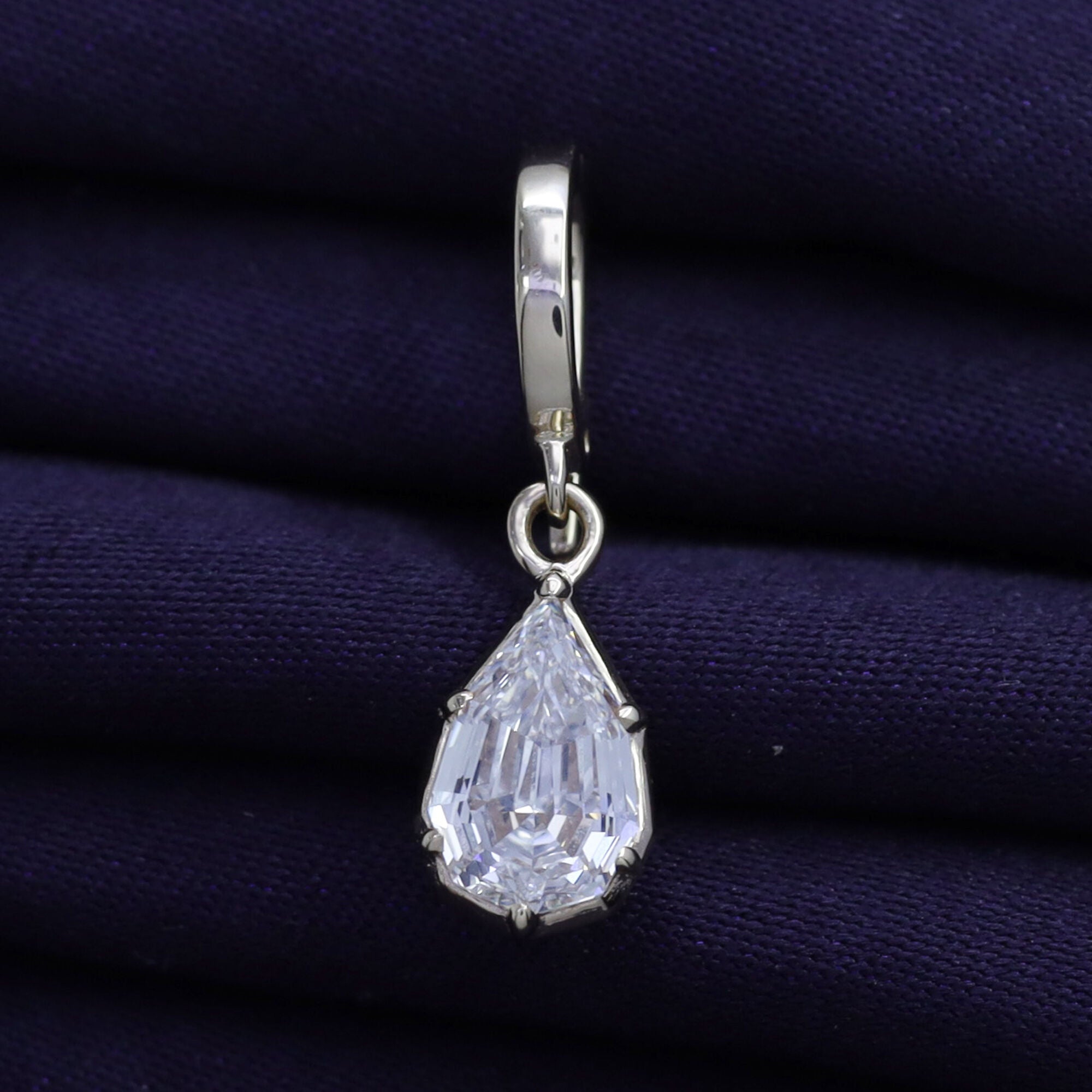 Solitaire Pendant Pear Cut Lab Grown Diamond
