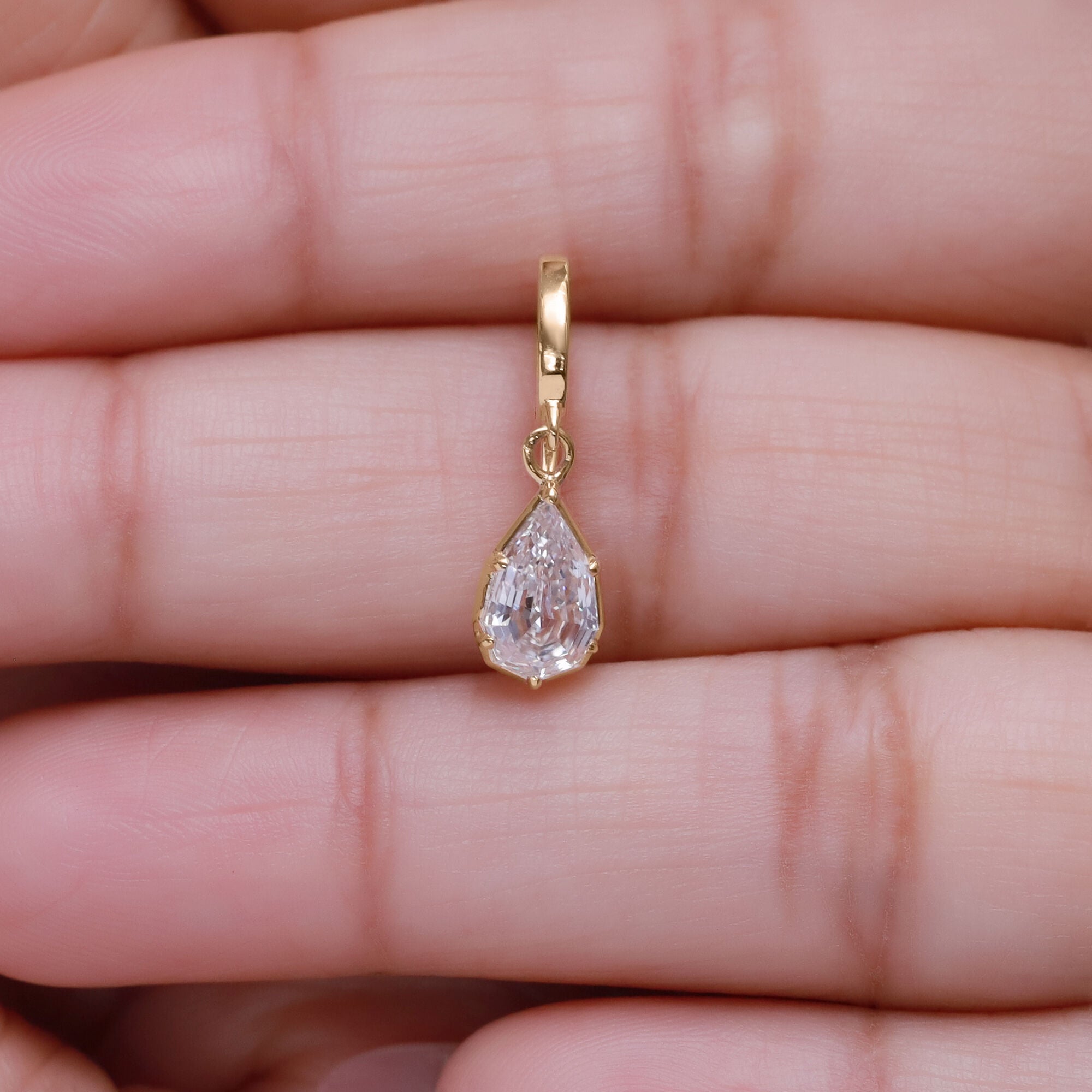 Solitaire Pendant Pear Cut Lab Grown Diamond
