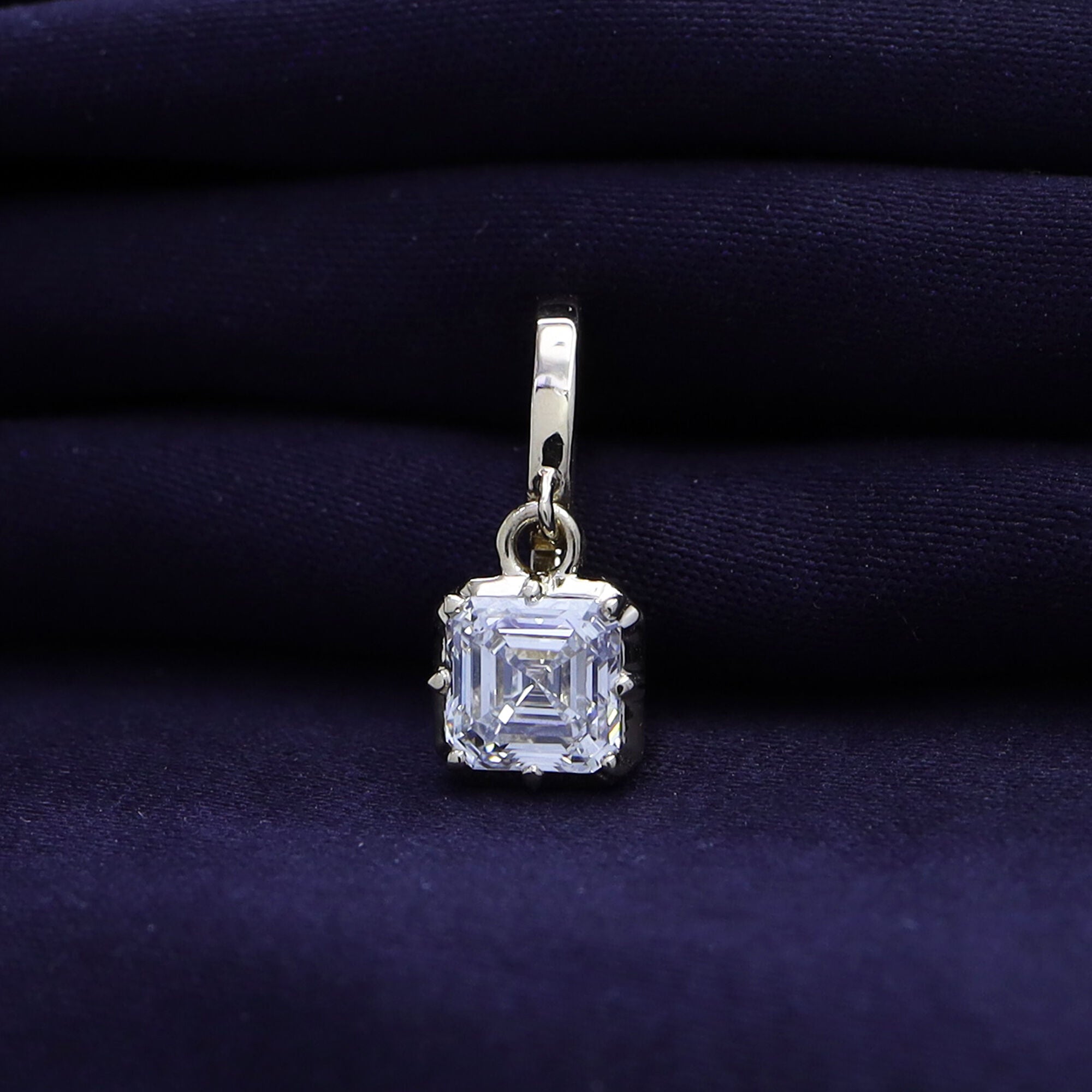 Solitaire Pendant Asscher Cut Lab Grown Diamond