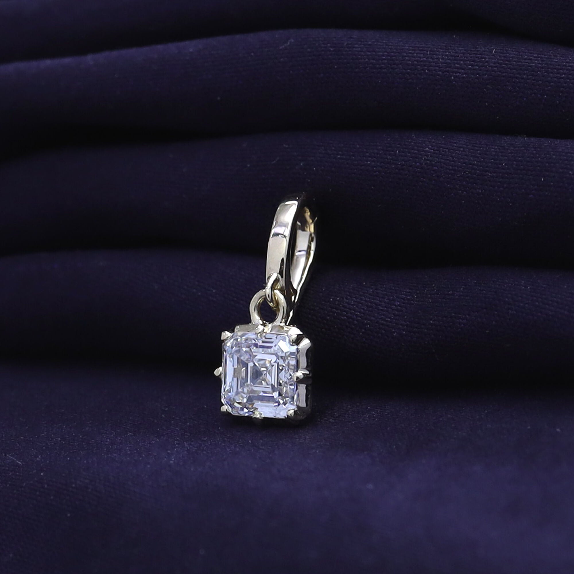 Solitaire Pendant Asscher Cut Lab Grown Diamond