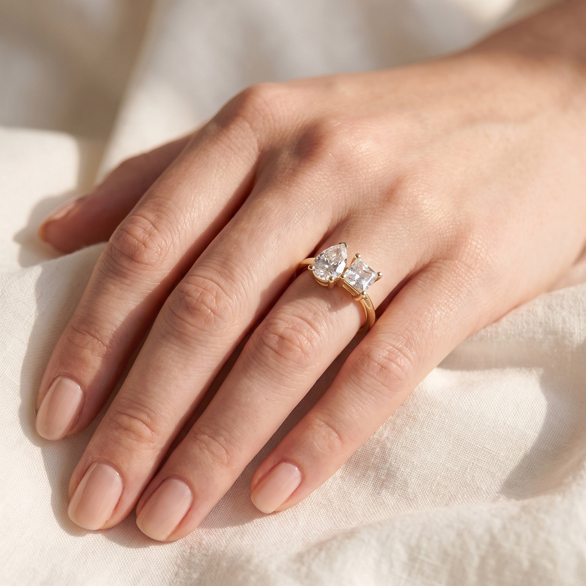536524-ring-engagement-rings-yellow-gold--536524-2.jpg