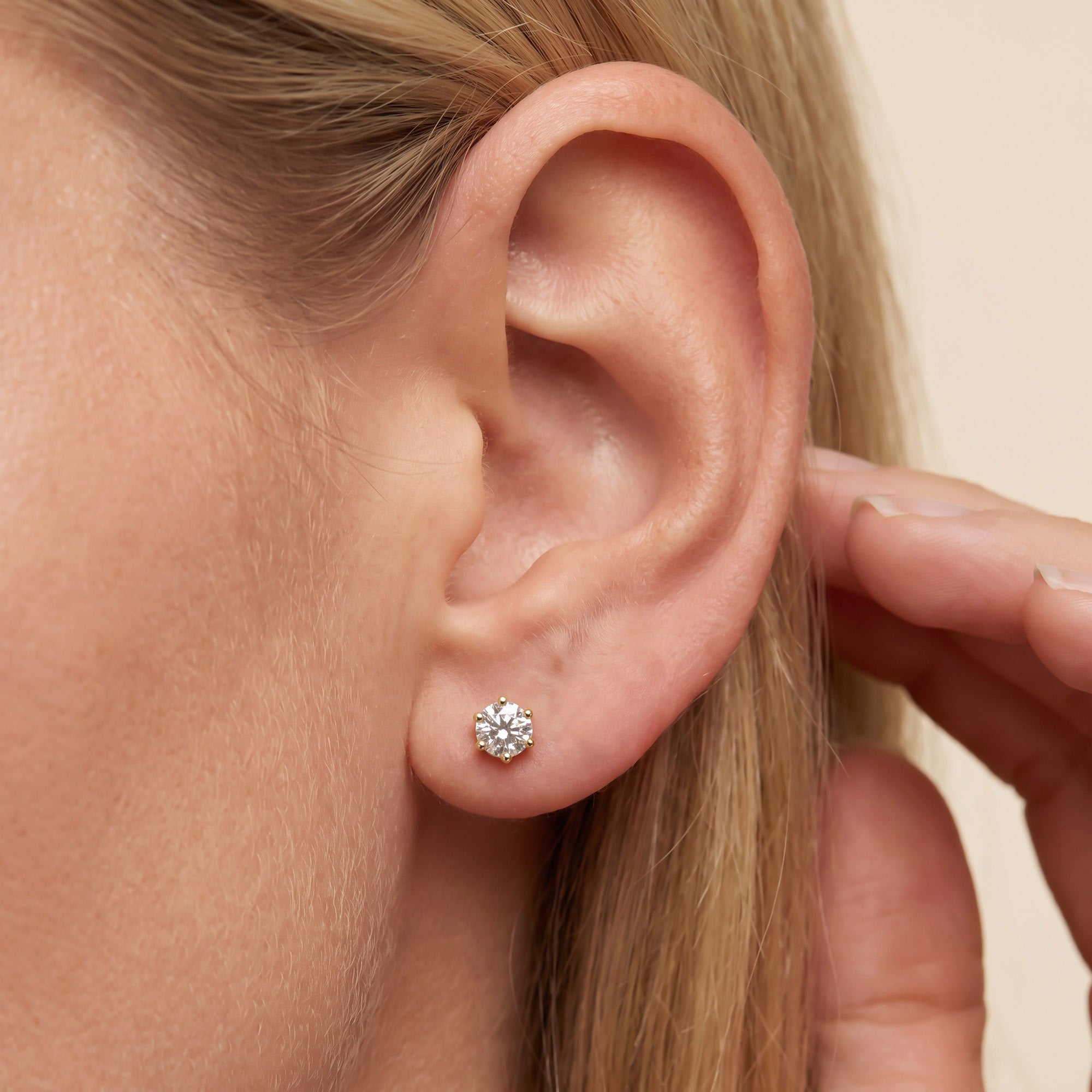 Solitaire Stud Earrings 2.50 Carat Round Lab Grown Diamond