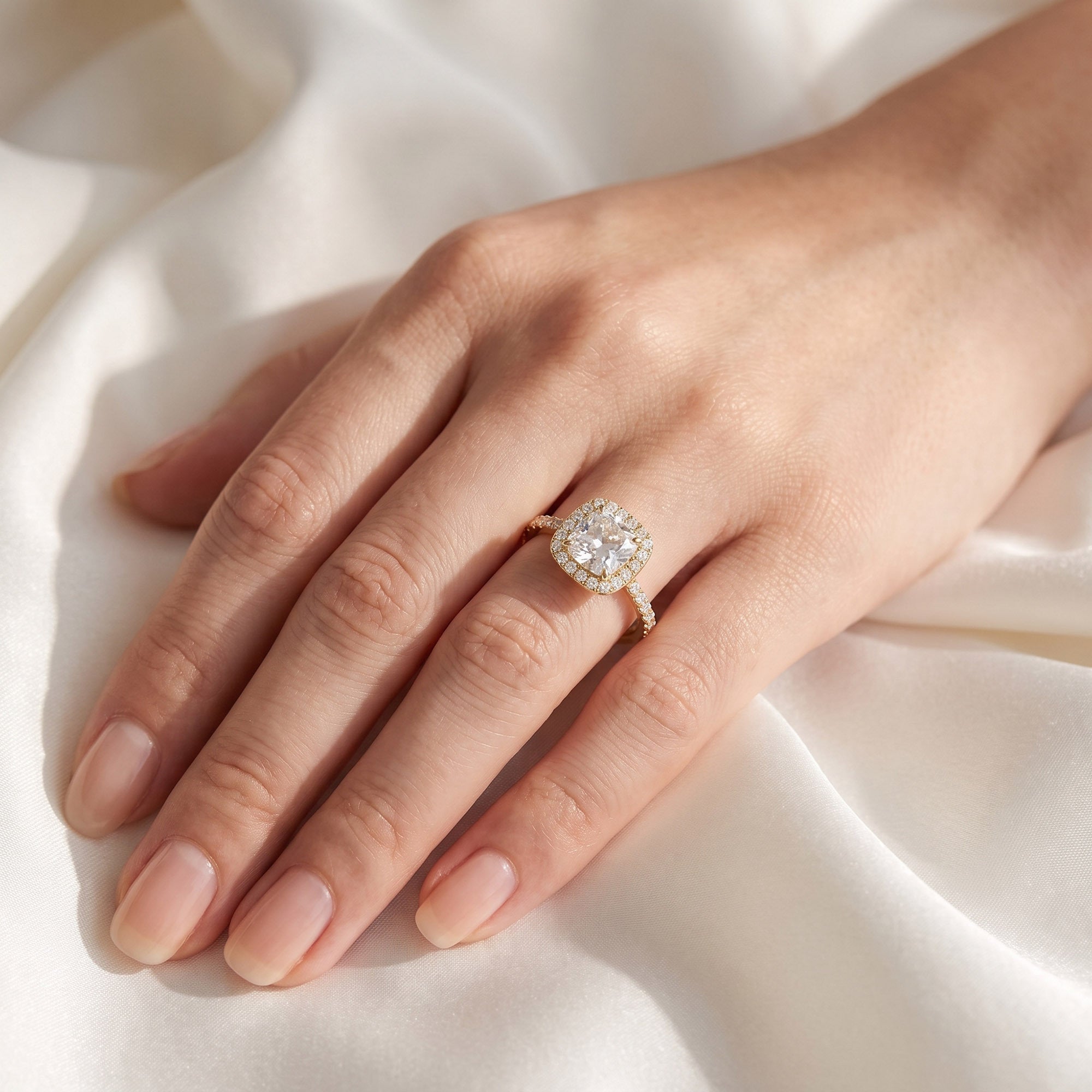 537867-ring-engagement-rings-yellow-gold--537867-7.jpg