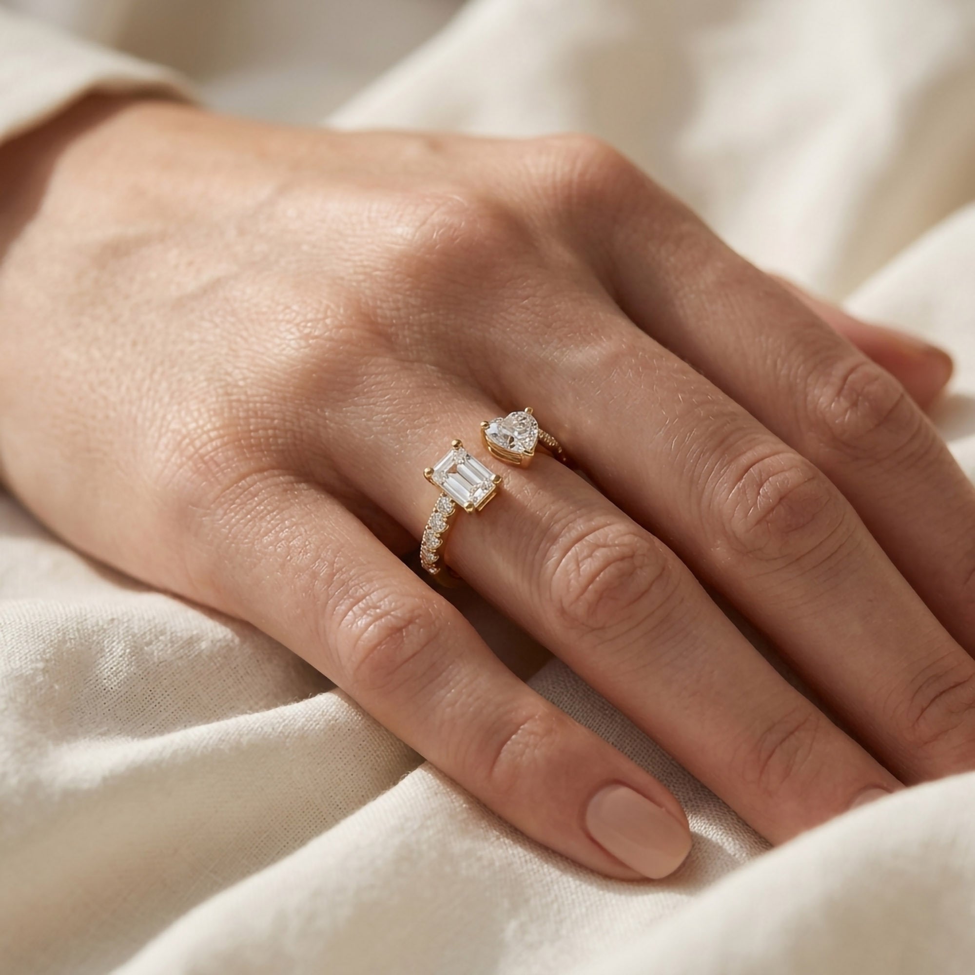 537984-ring-engagement-rings-yellow-gold--537984-7.jpg