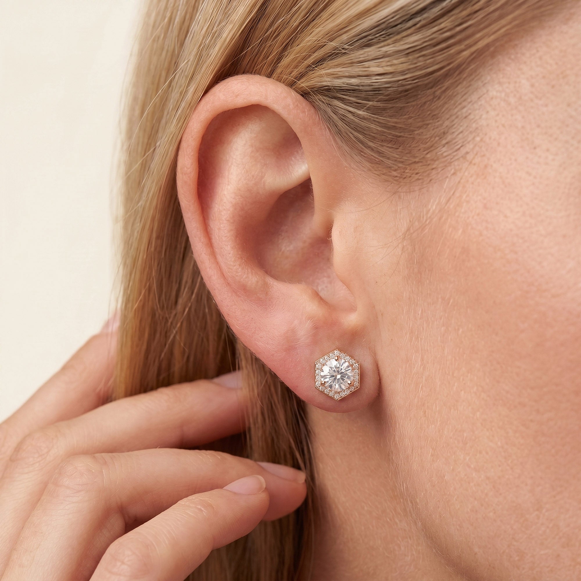 Elegant Round Cut Lab Grown Diamond Earrings