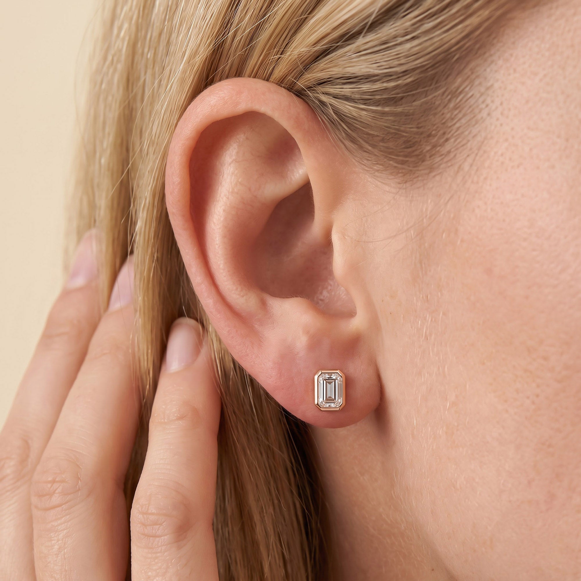 Emerald-Cut Solitaire Stud Earrings | Lab-Grown Diamond
