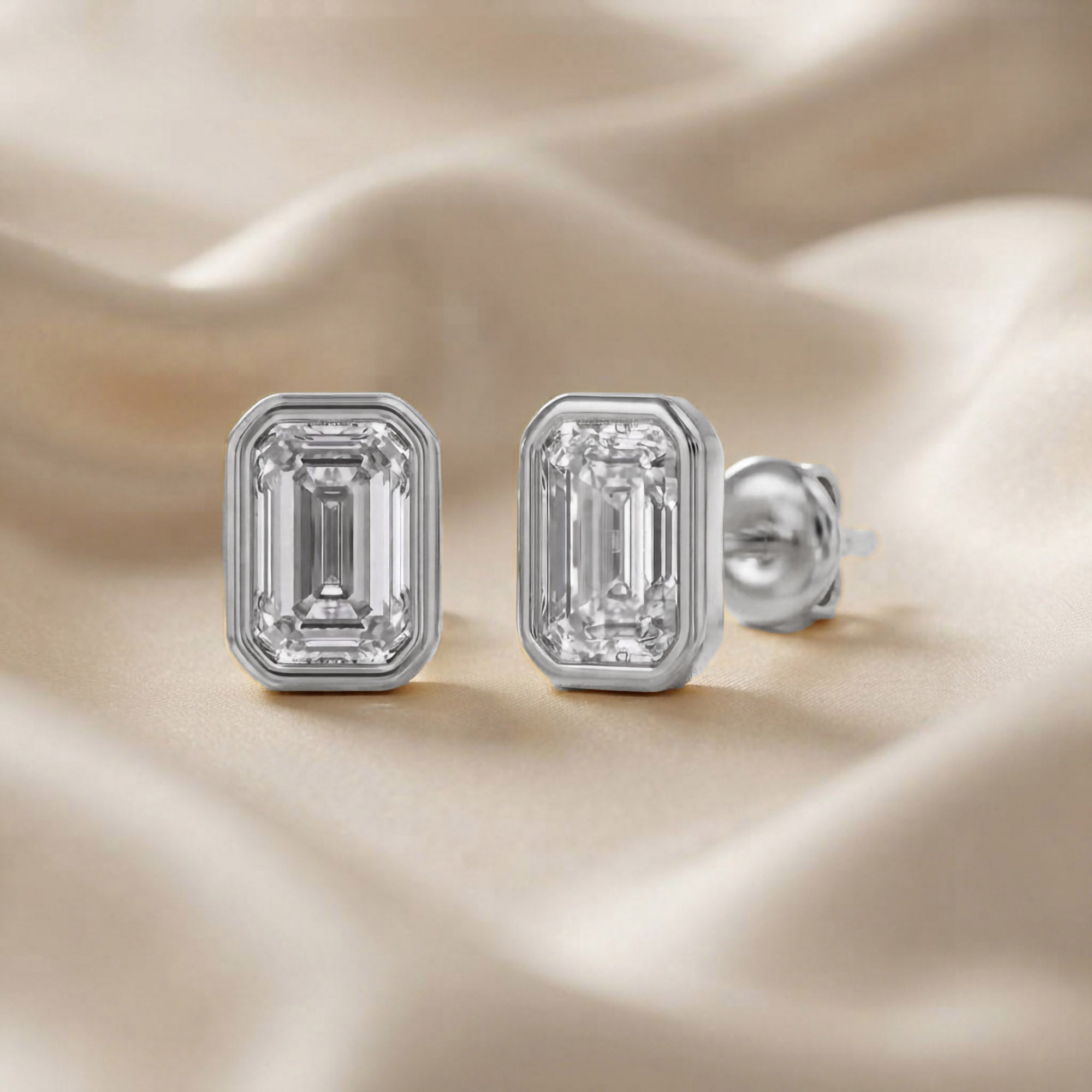 Emerald-Cut Solitaire Stud Earrings | Lab-Grown Diamond