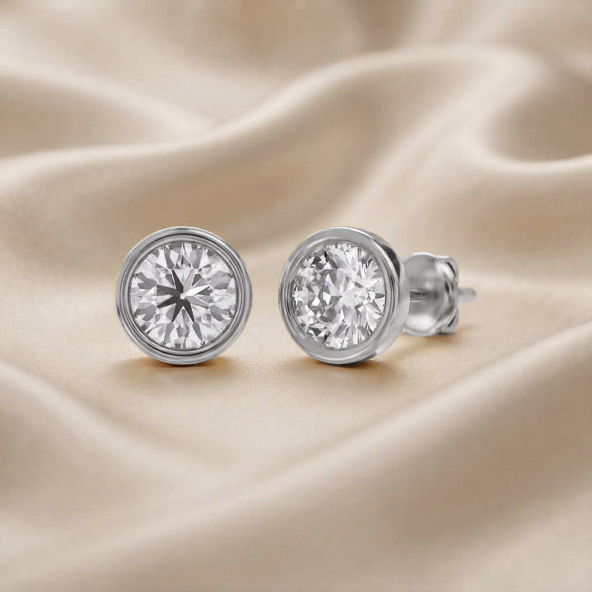 Round-Cut Solitaire Stud Earrings | Lab-Grown Diamond