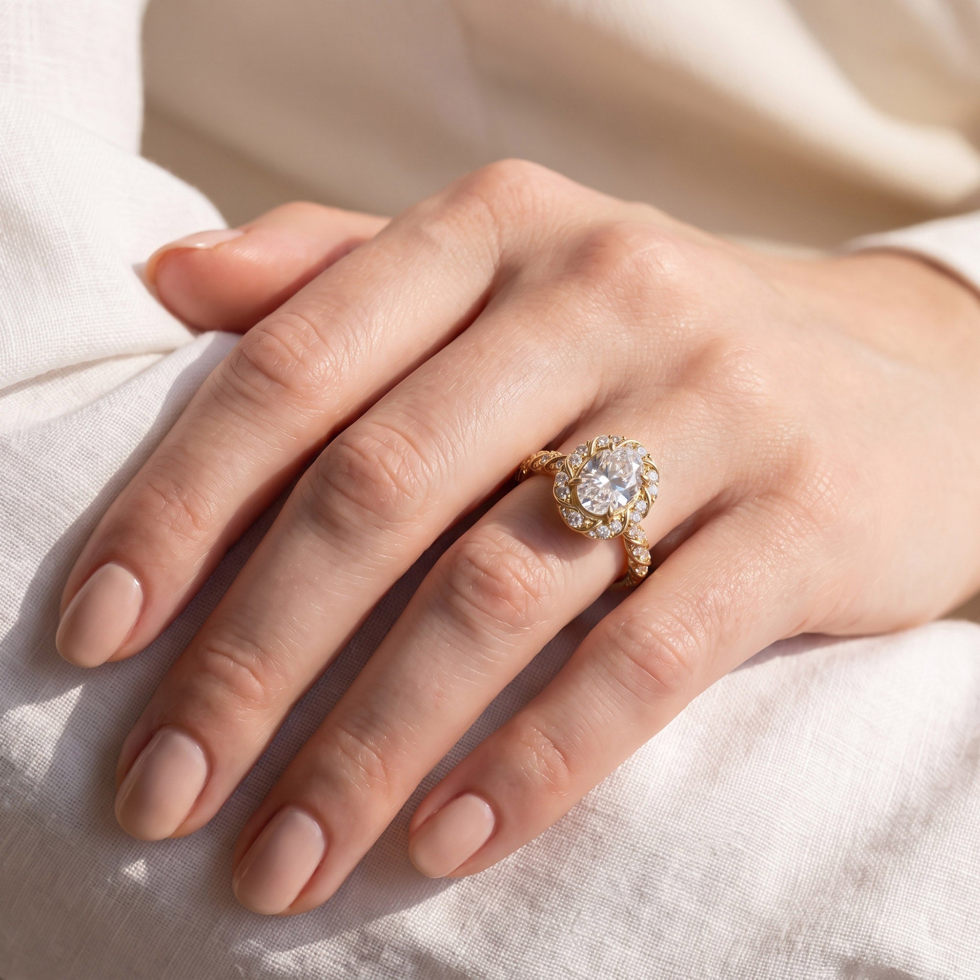 Elegant Oval Cut Diamond Engagement Ring with Round Diamond Halo