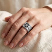 0.80 CT Heart Shape Lab Grown Diamond Vintage Cigar Band Ring