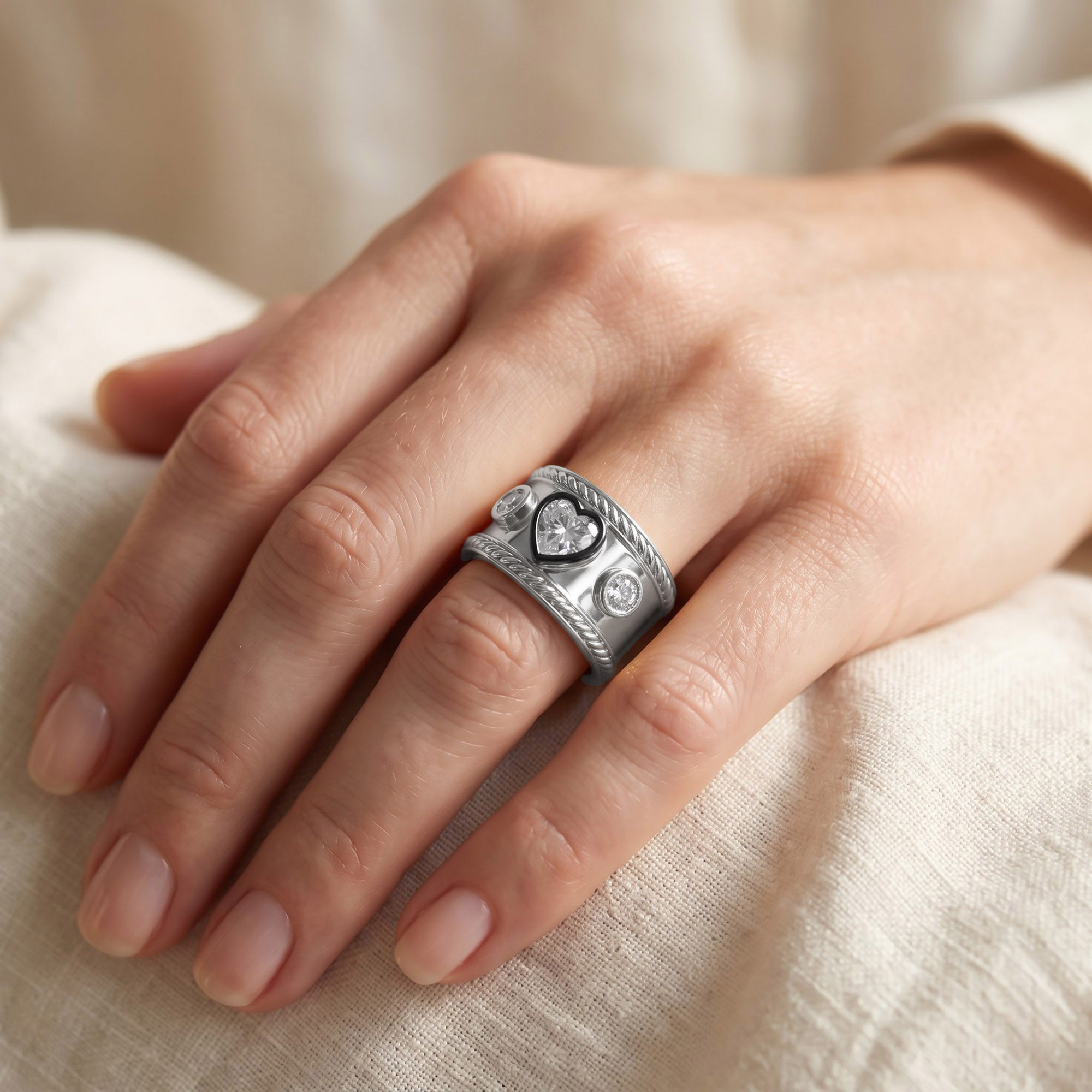 0.80 CT Heart Shape Lab Grown Diamond Vintage Cigar Band Ring