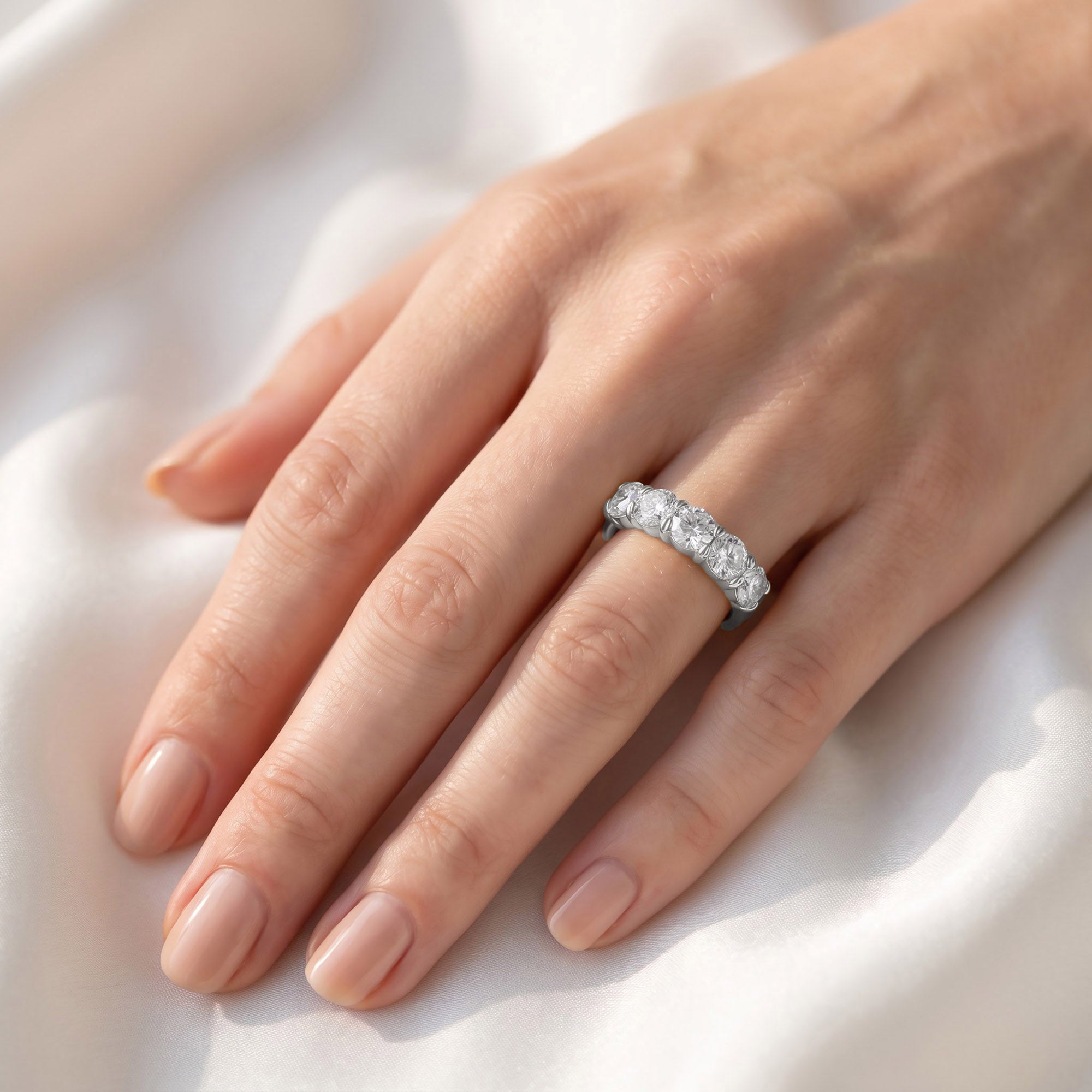 Round-Cut Half-Eternity Ring | Lab-Grown Diamond
