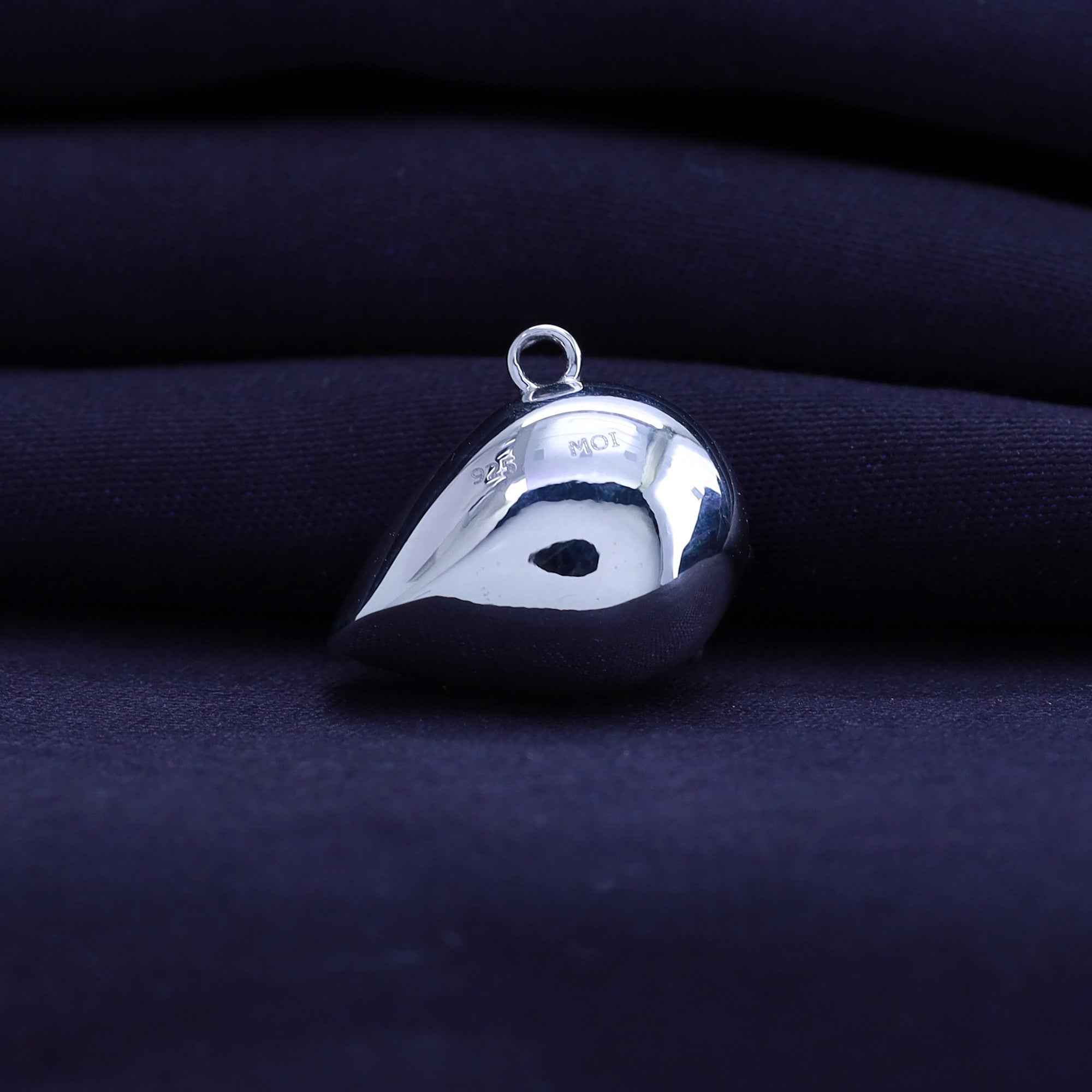 Fancy Shape Moissanite Georgian setting pendants